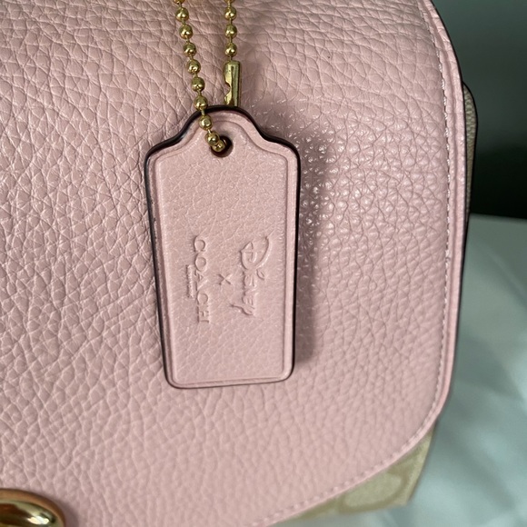 Disney x Coach Tilly Top Handle Satchel in Signature Canvas with Dalmati… - Picture 5 of 8